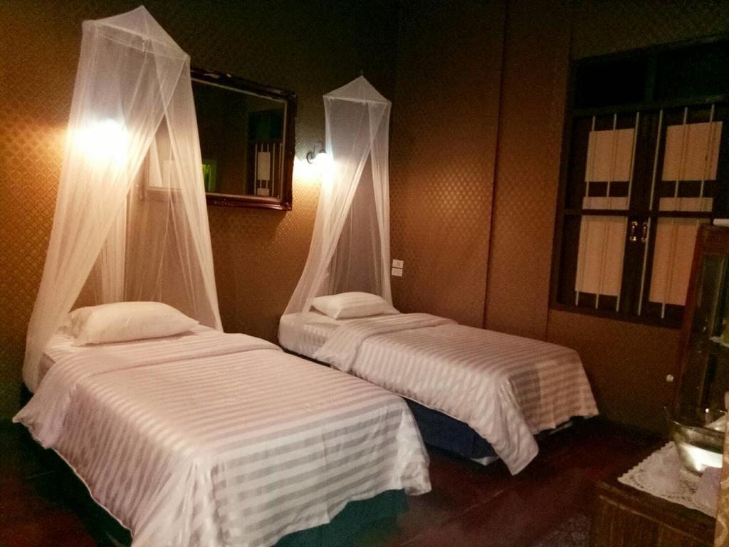 Tamajun Hotel Chanthaburi Extérieur photo